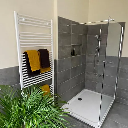 Elisabett - Elisa - 4 Schlafzimmer Und 2 Baeder, Bis 6 Personen Apartment Erfurt