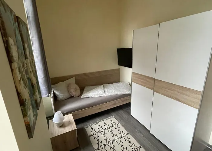 Appartamento Elisabett - Elisa - 4 Schlafzimmer Und 2 Baeder, Bis 6 Personen Erfurt