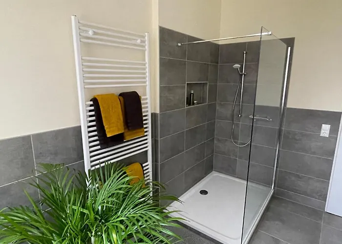 Elisabett - Elisa - 4 Schlafzimmer Und 2 Bäder, Bis 6 Personen Apartment Erfurt