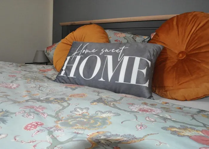 Elisabett - Elisa - 4 Schlafzimmer Und 2 Bäder, Bis 6 Personen Apartment Erfurt